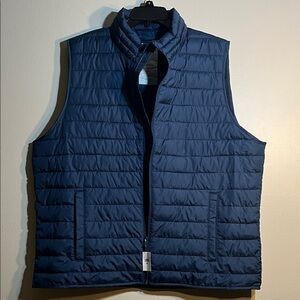 GAP Men's Deep Blue Quilted Vest